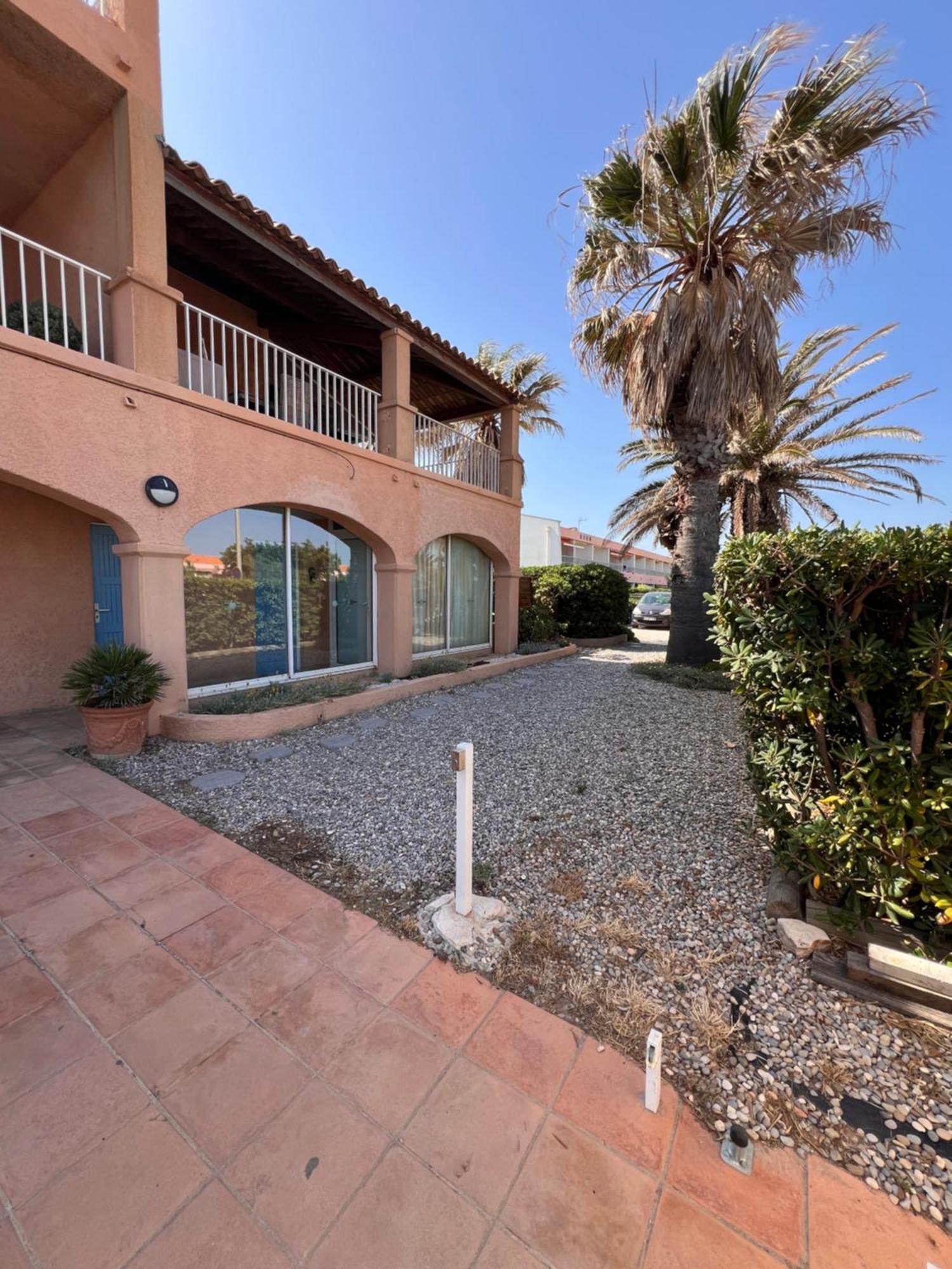 Appartement La Bergerie à Hyères Extérieur photo